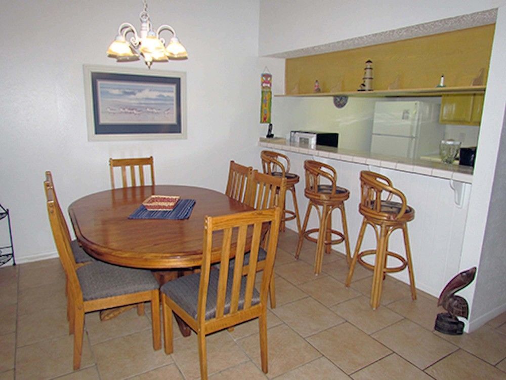 HOTEL THE TIKI- BEACH FRONT COMPLEX! UNIT 106 SOUTH PADRE ISLAND, TX 3*  (United States) | BOOKED